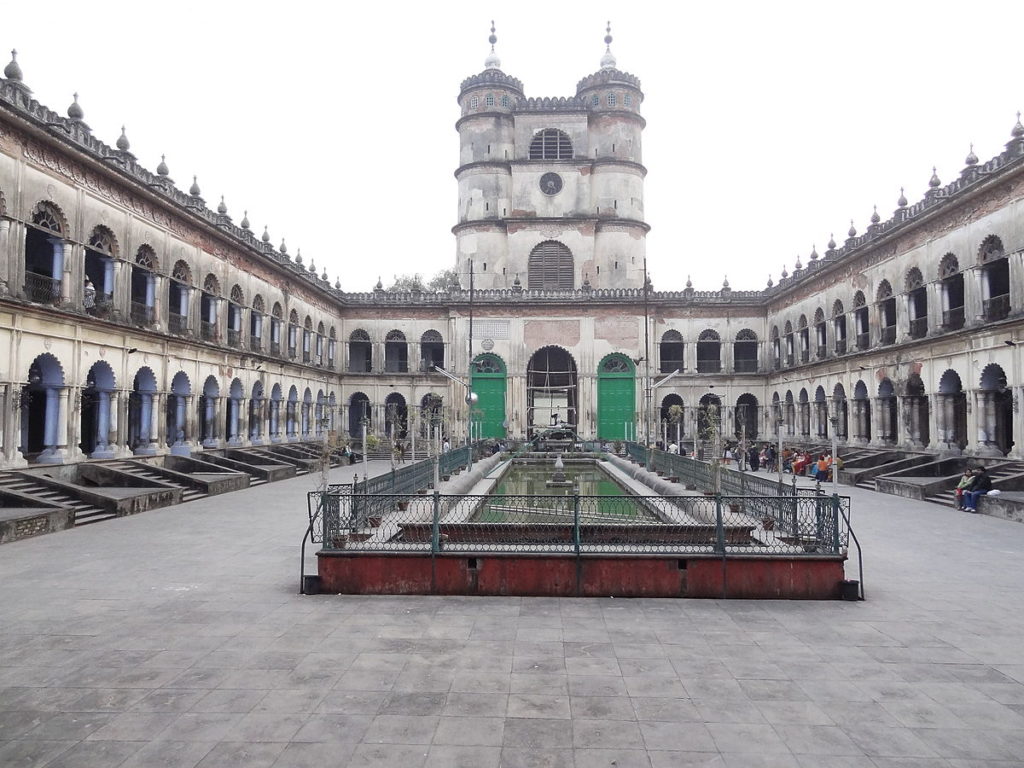 Hooghly_Imambara_Courty-Study on Internet
